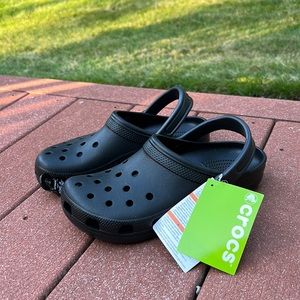 Crocs Classic, men’s 7/women’s  9 NWT Black